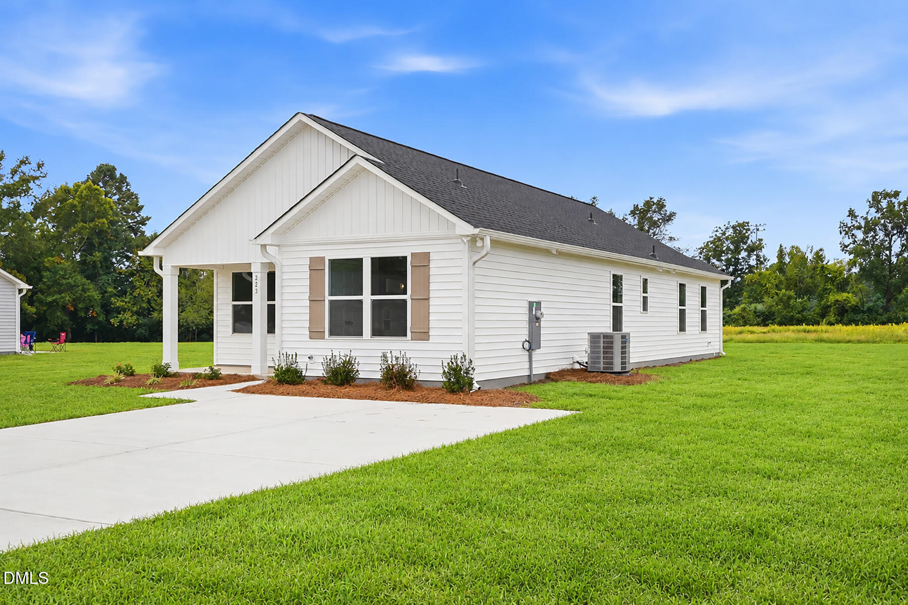 main property photo 2