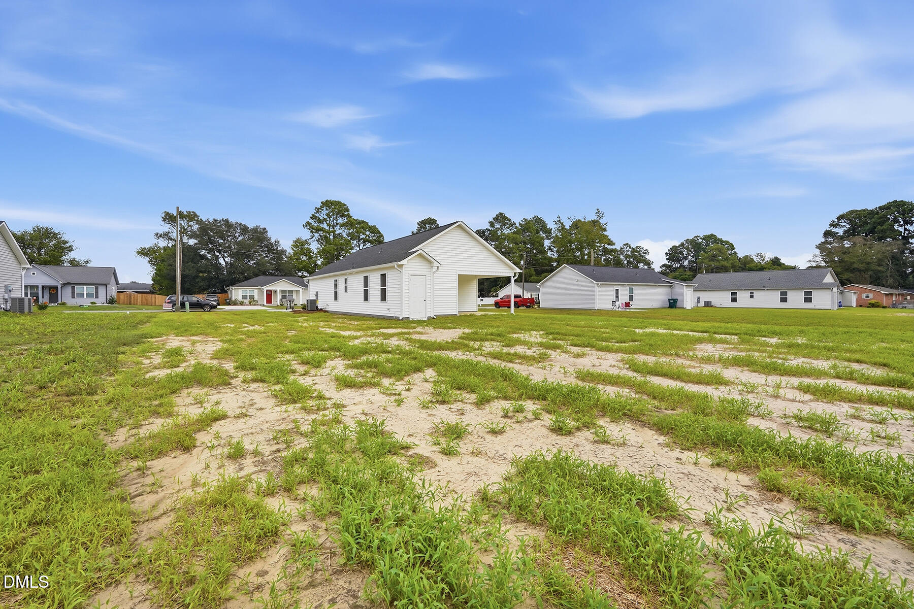 main property photo 27