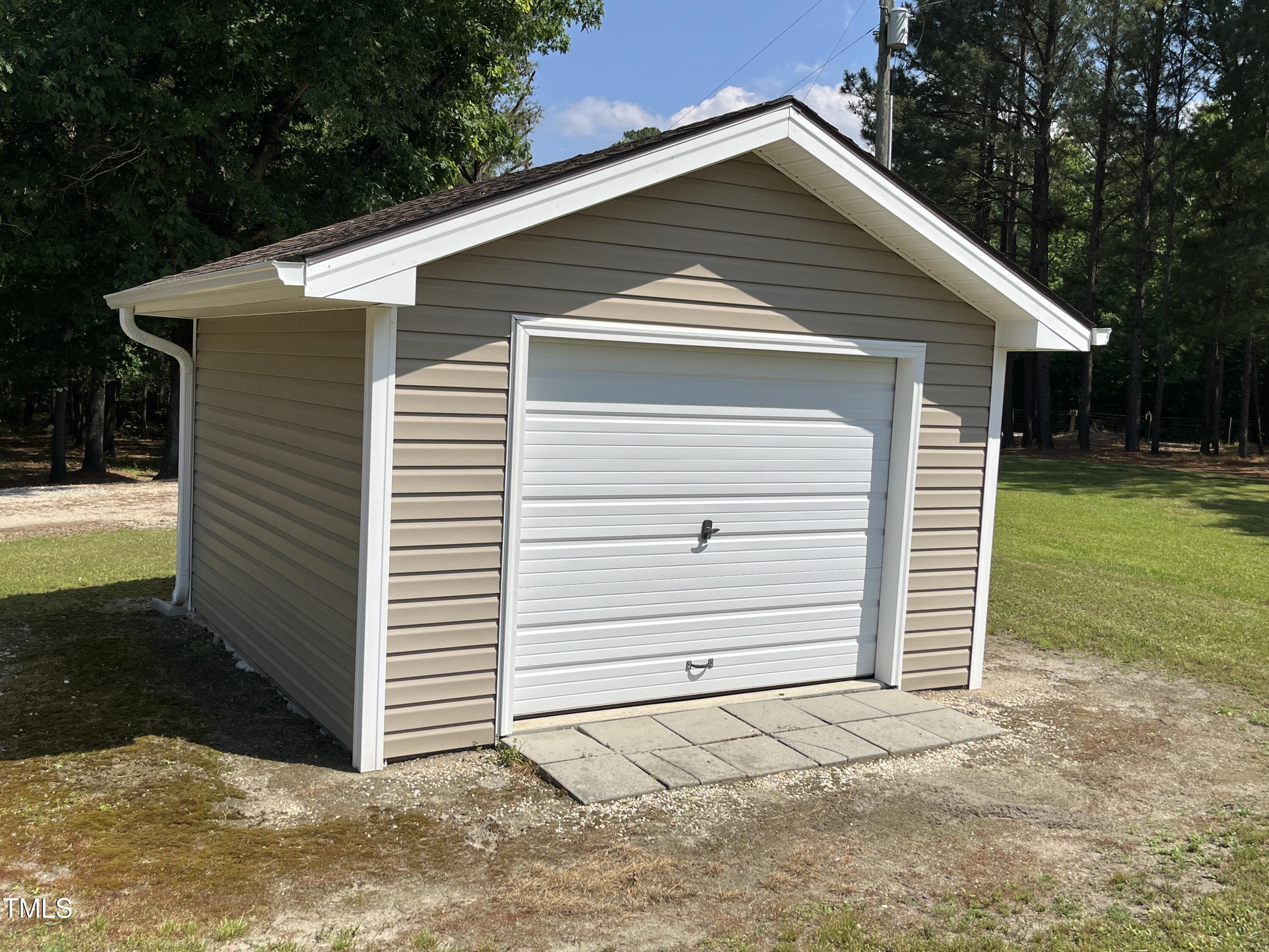 main property photo 58