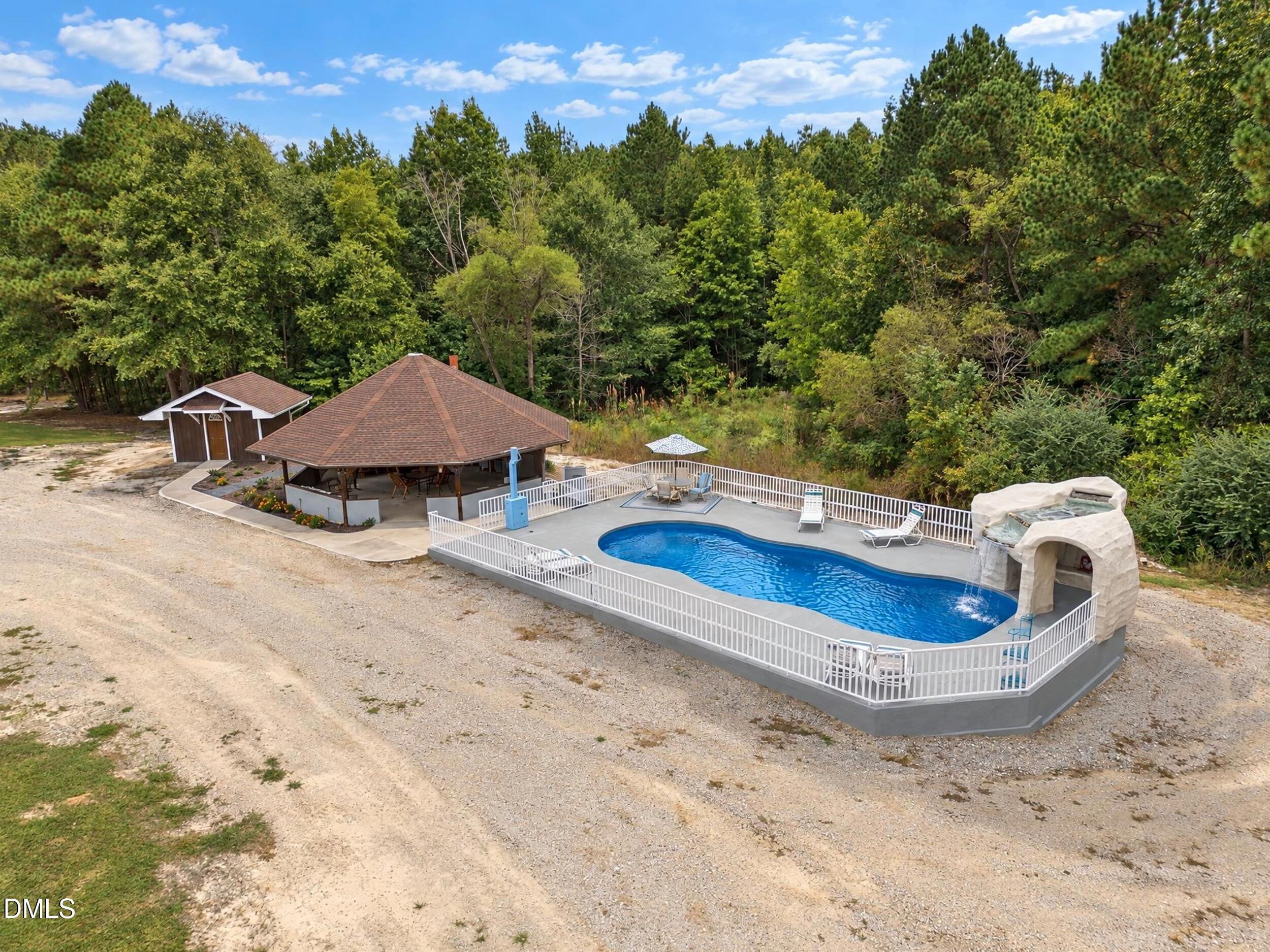 main property photo 73
