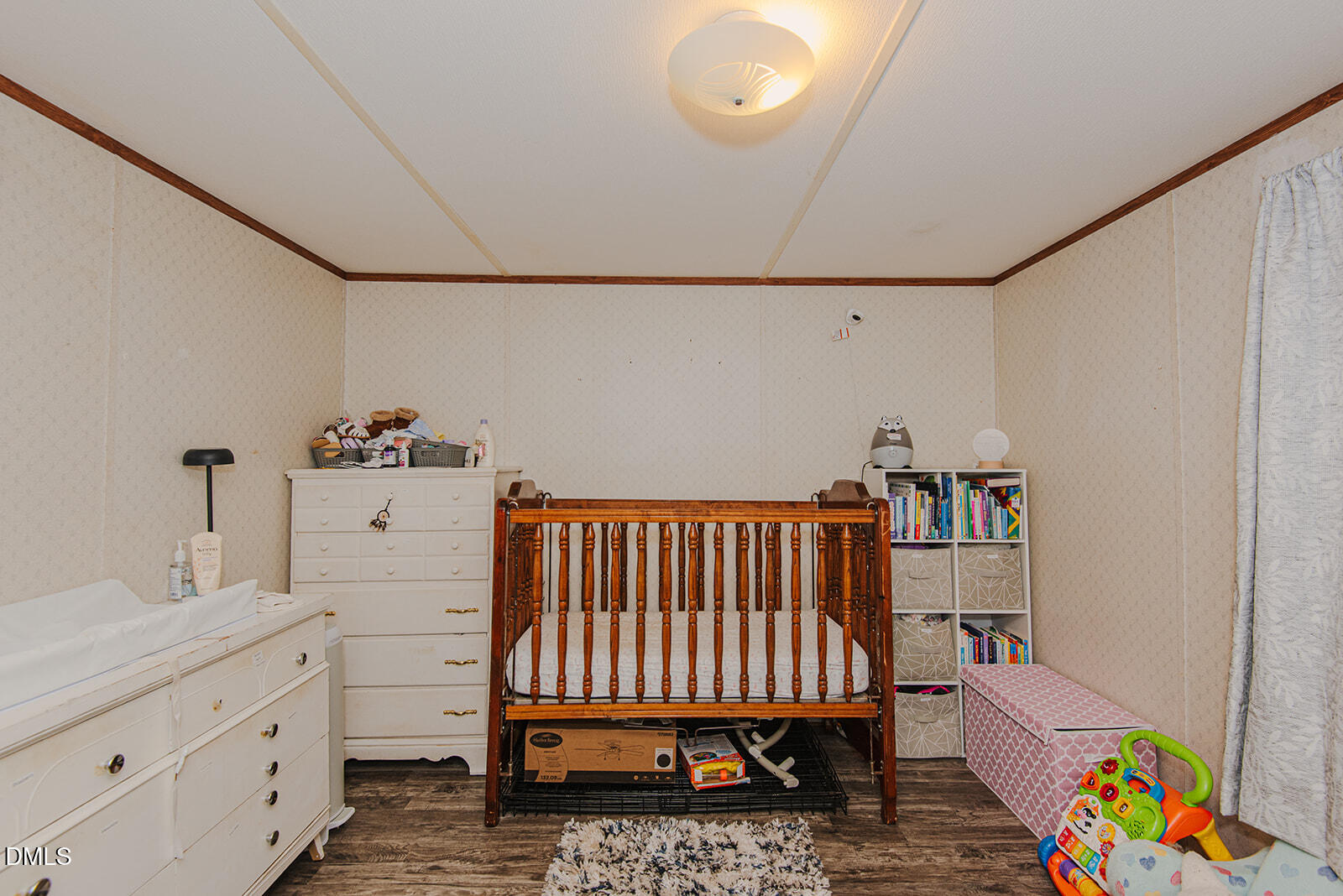 main property photo 25