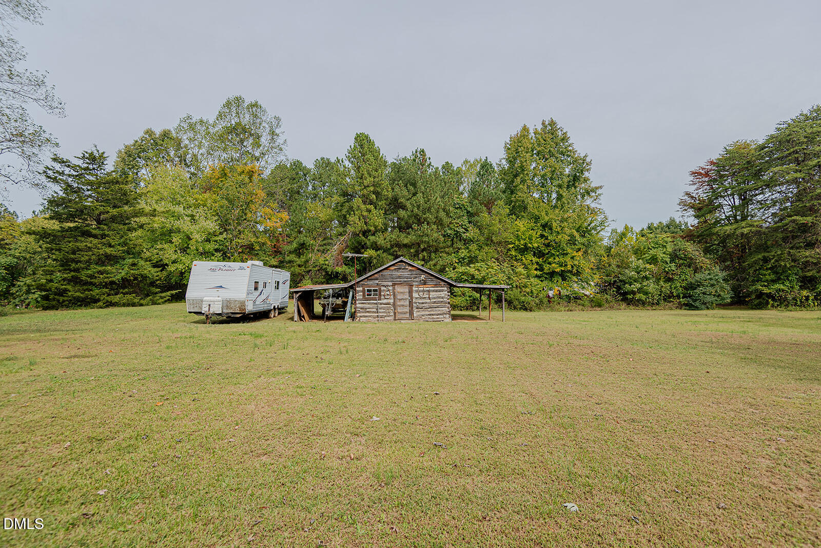main property photo 29