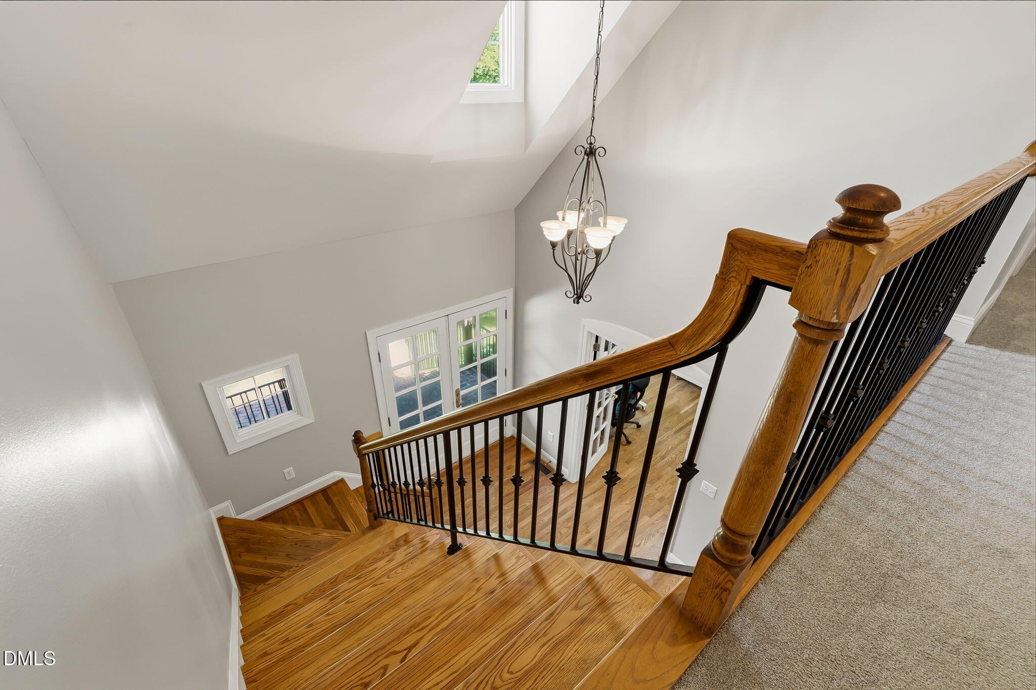 main property photo 19