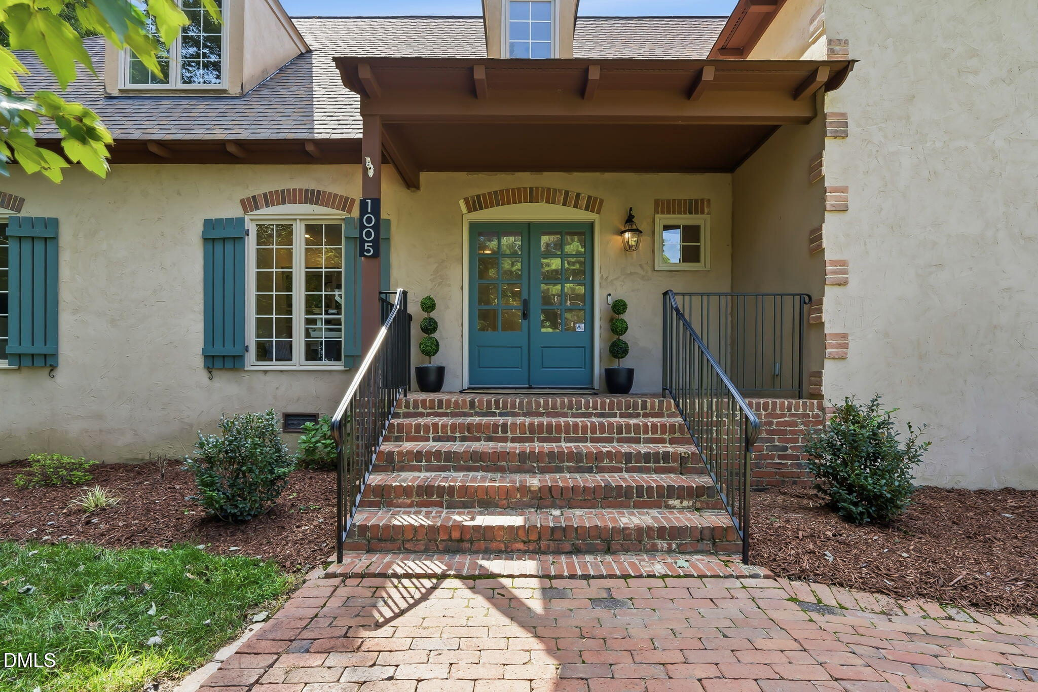 main property photo 24