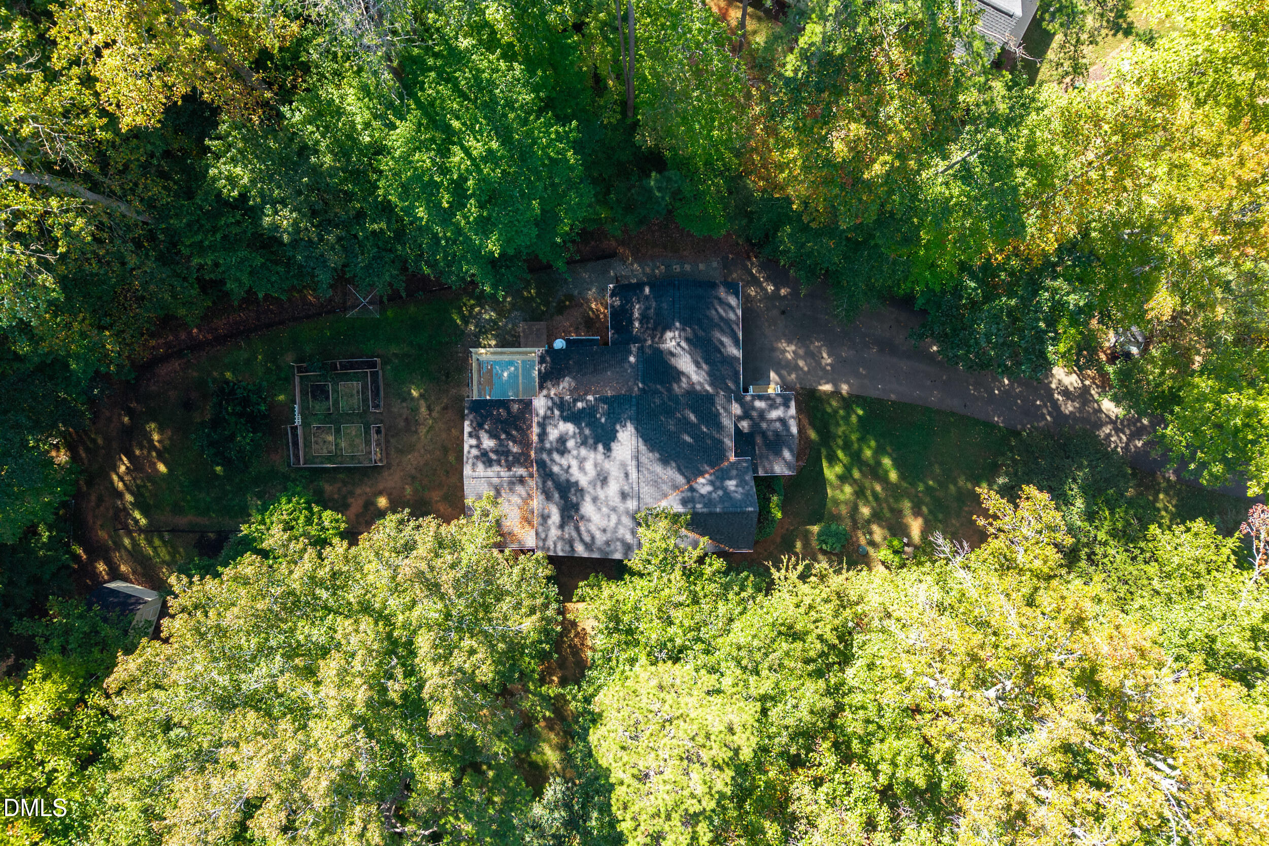 main property photo 44