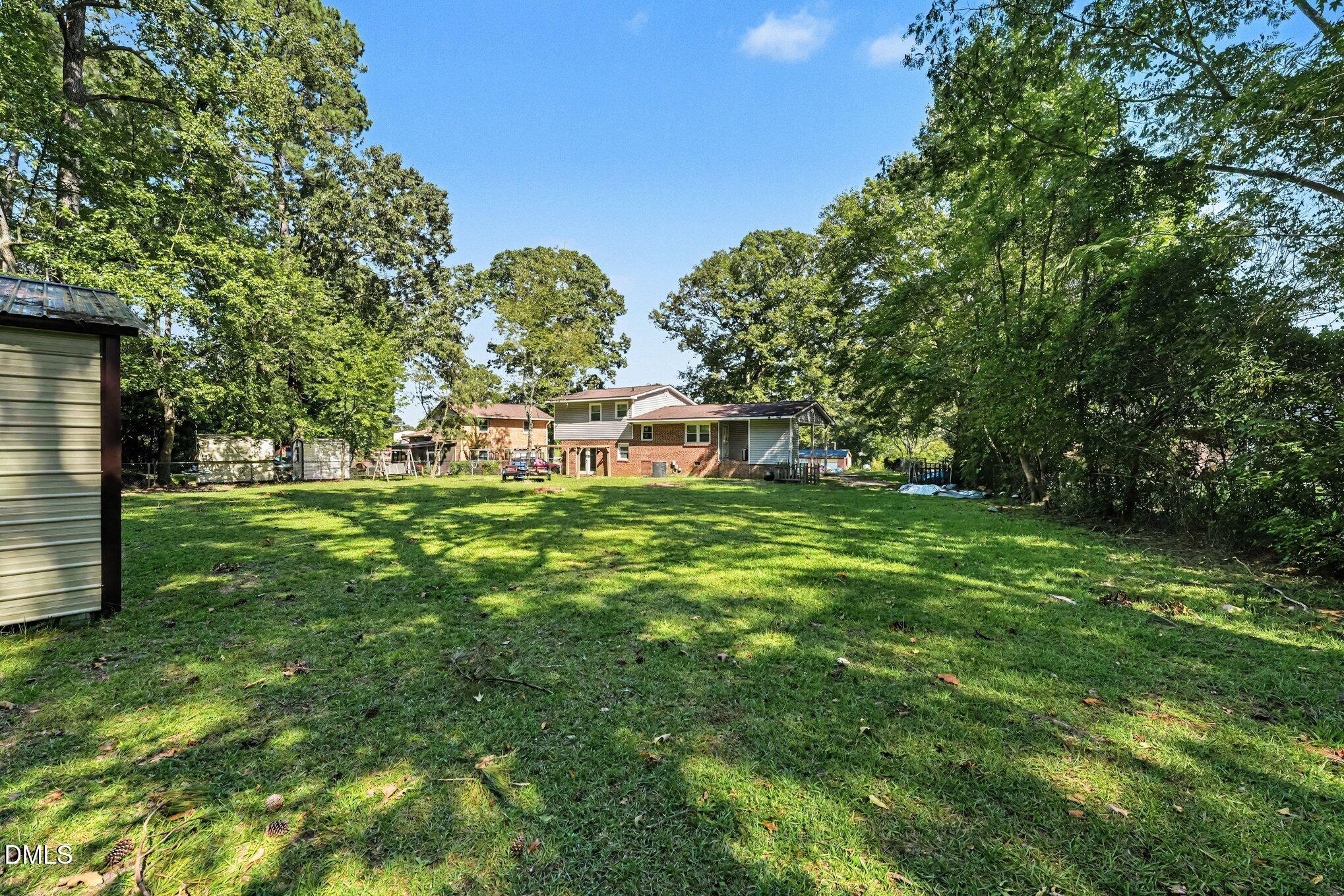 main property photo 30