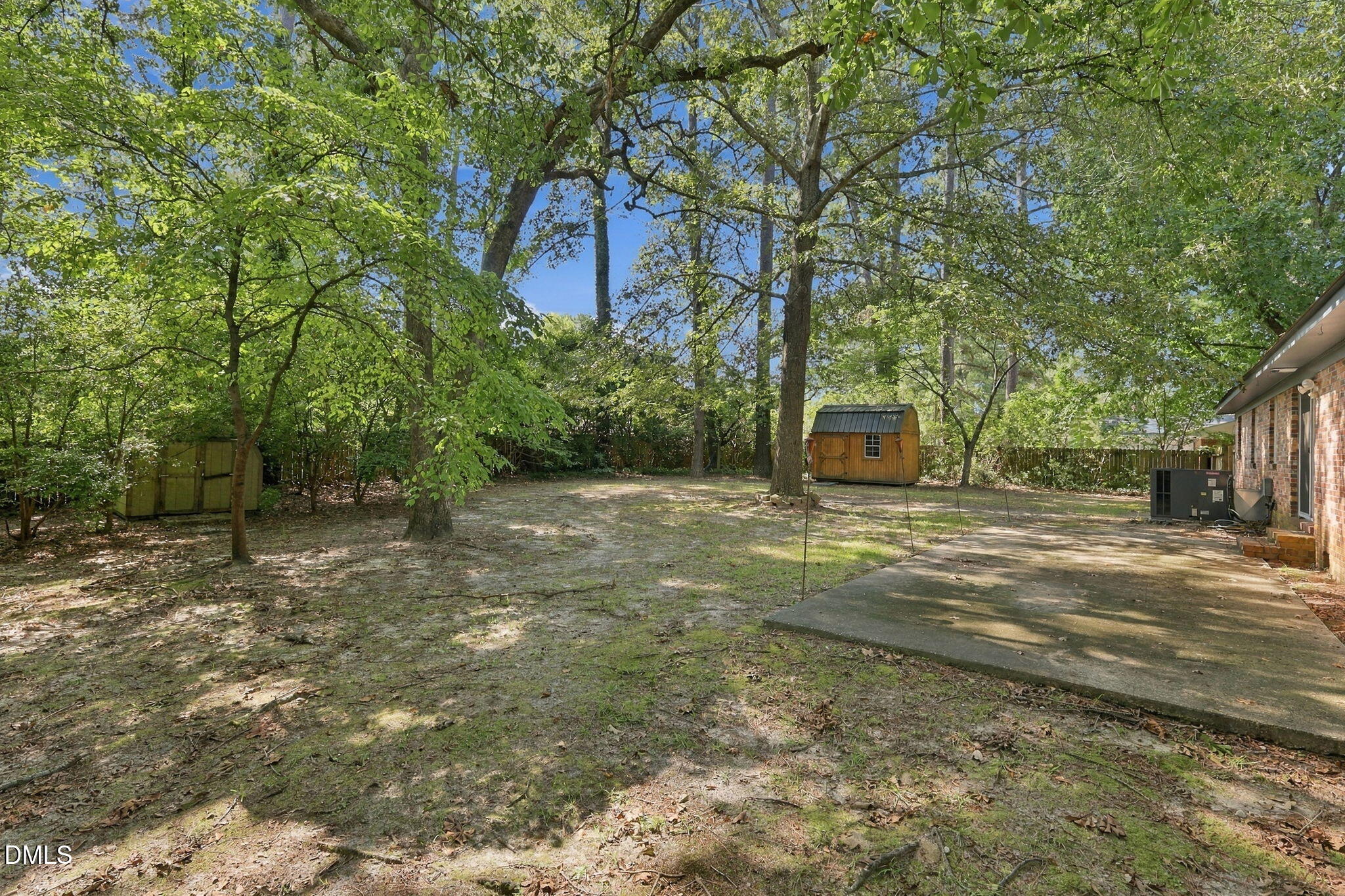main property photo 29