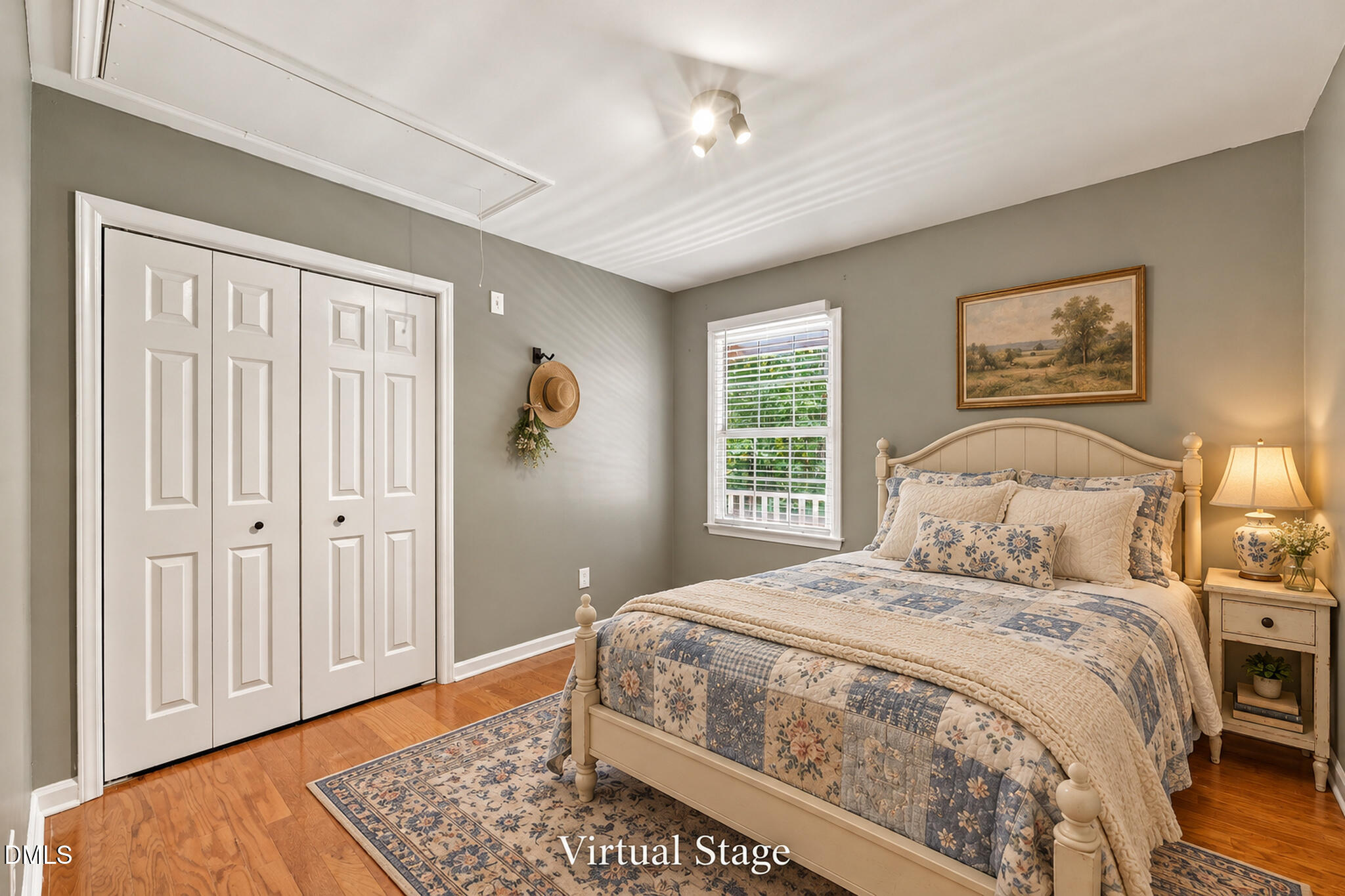 main property photo 27