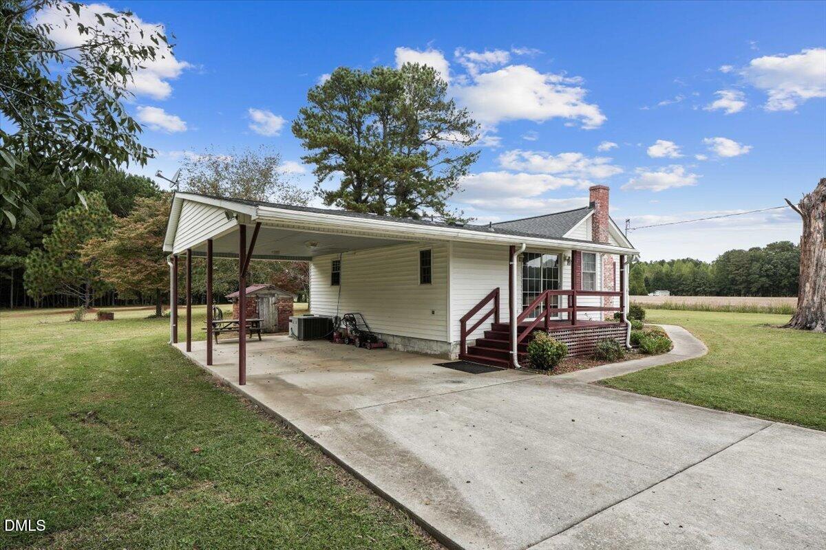 main property photo 7