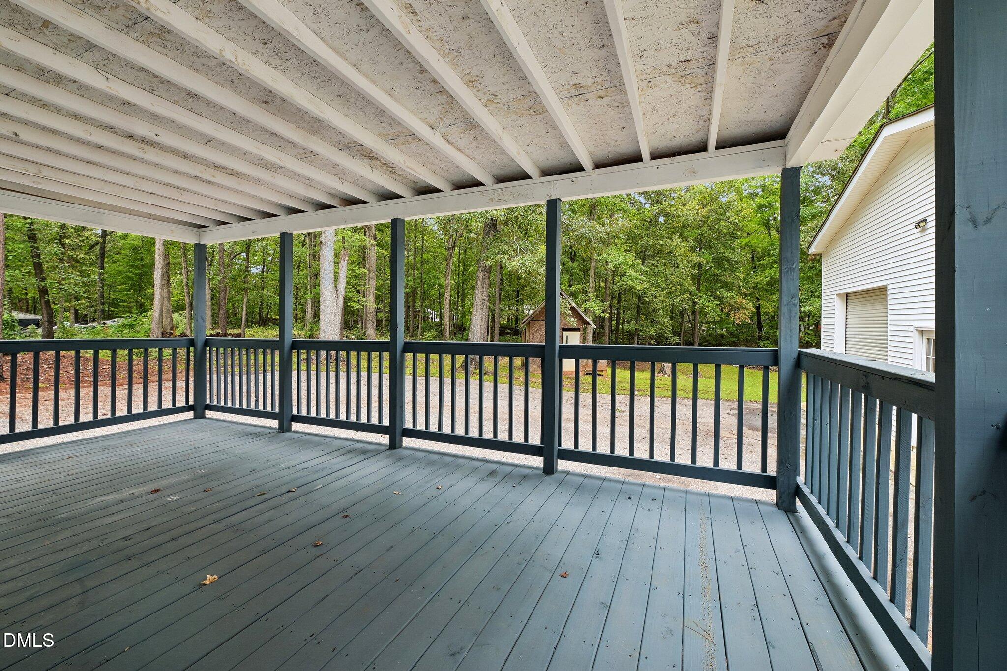 main property photo 22