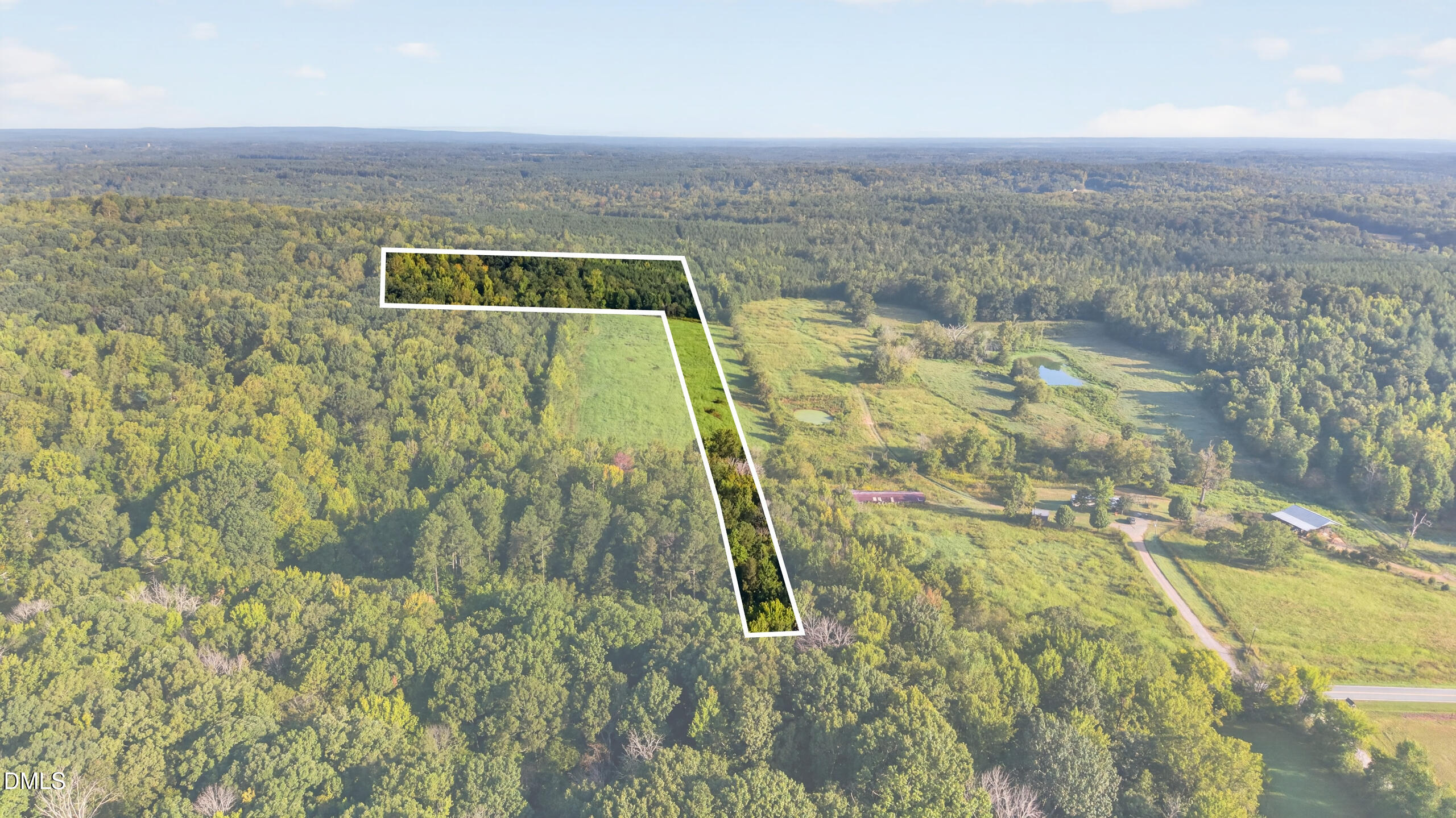 main property photo 3