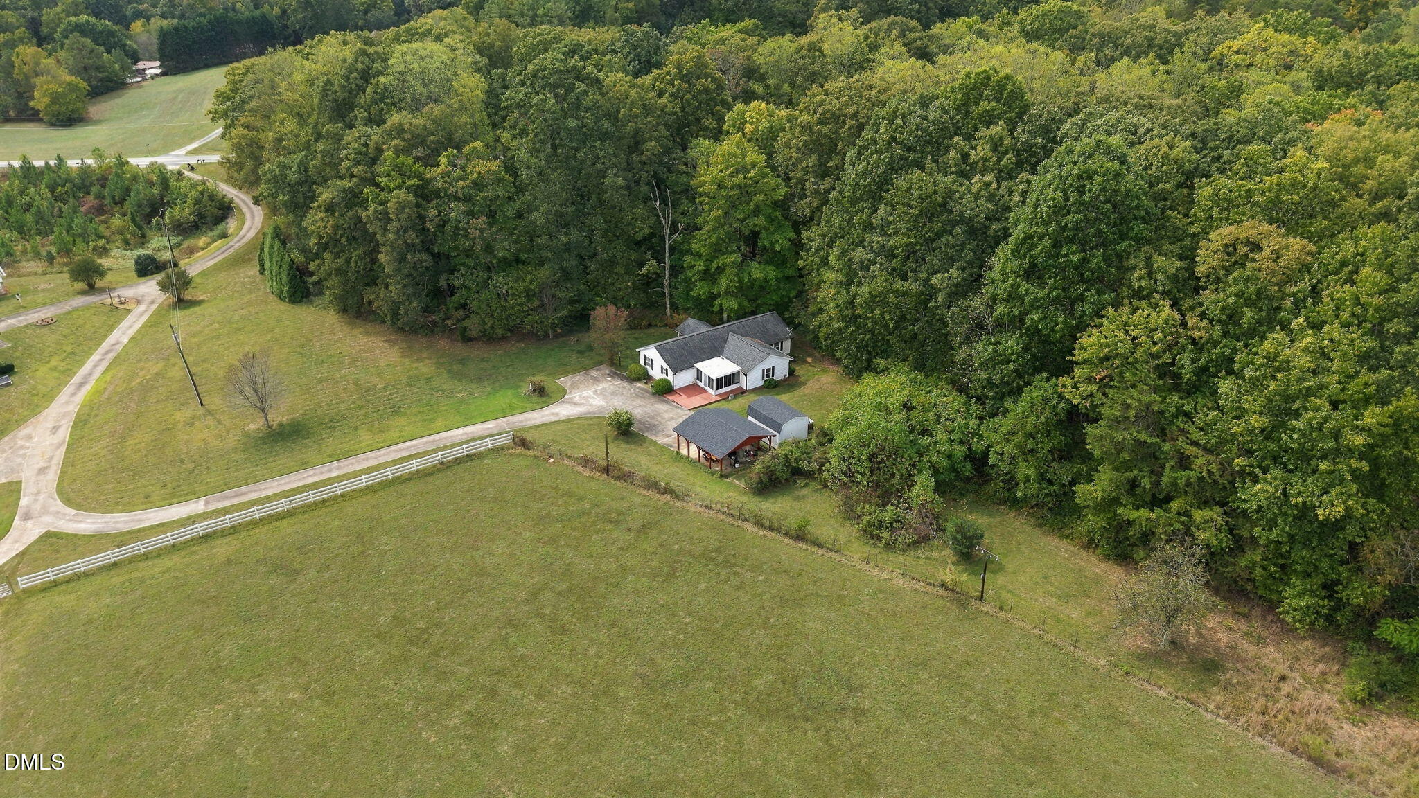 main property photo 43