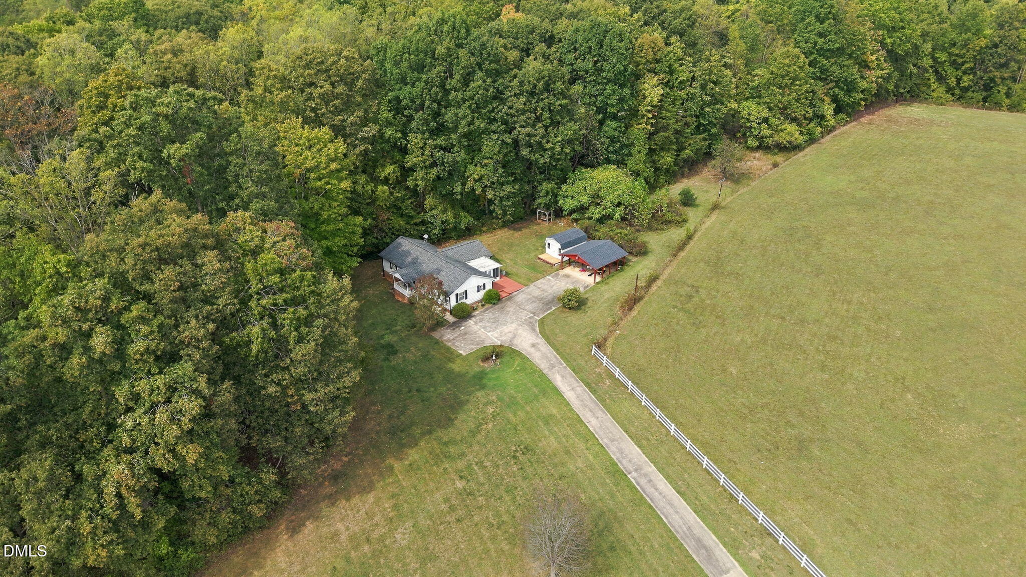 main property photo 44