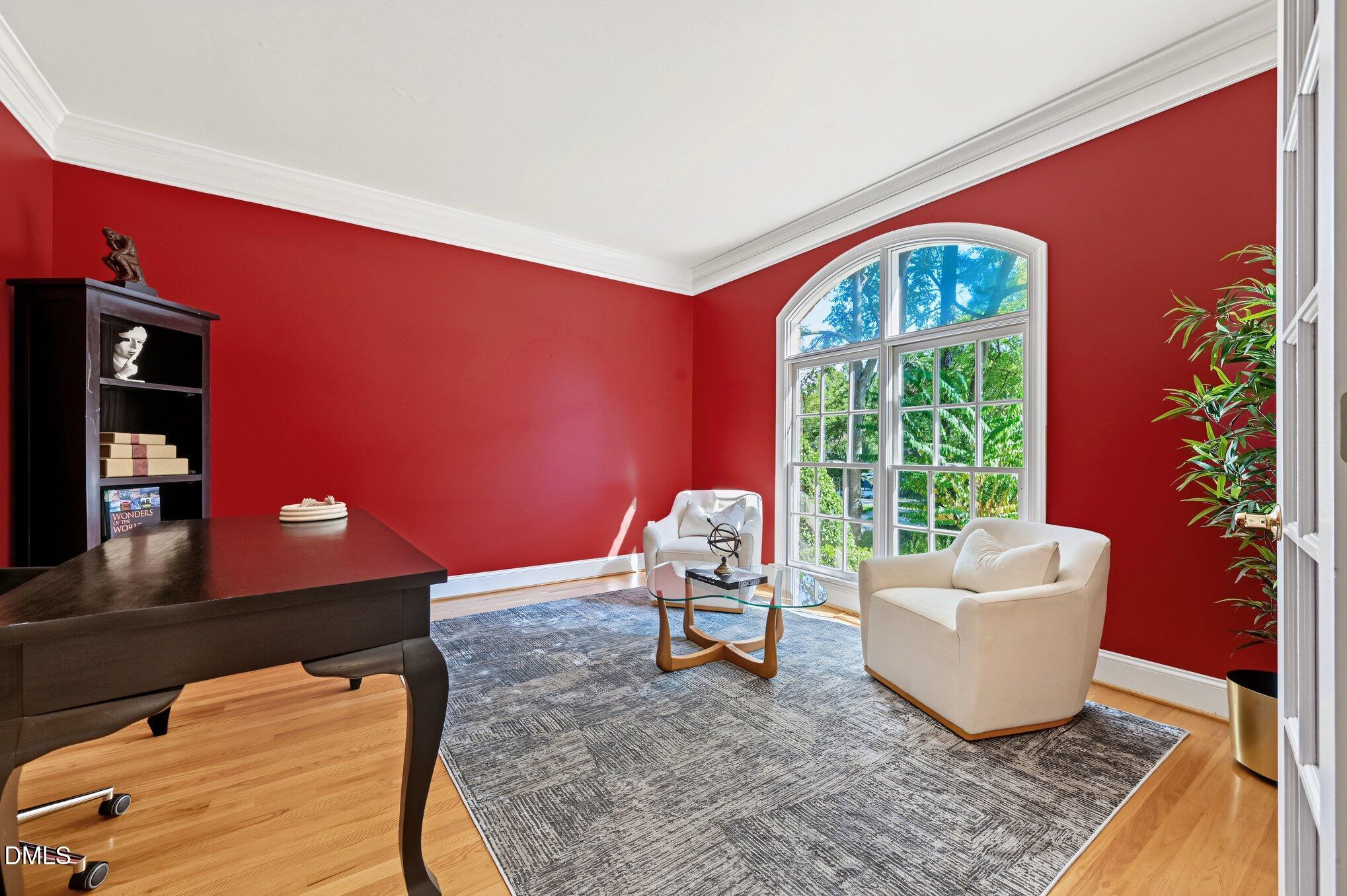 main property photo 8