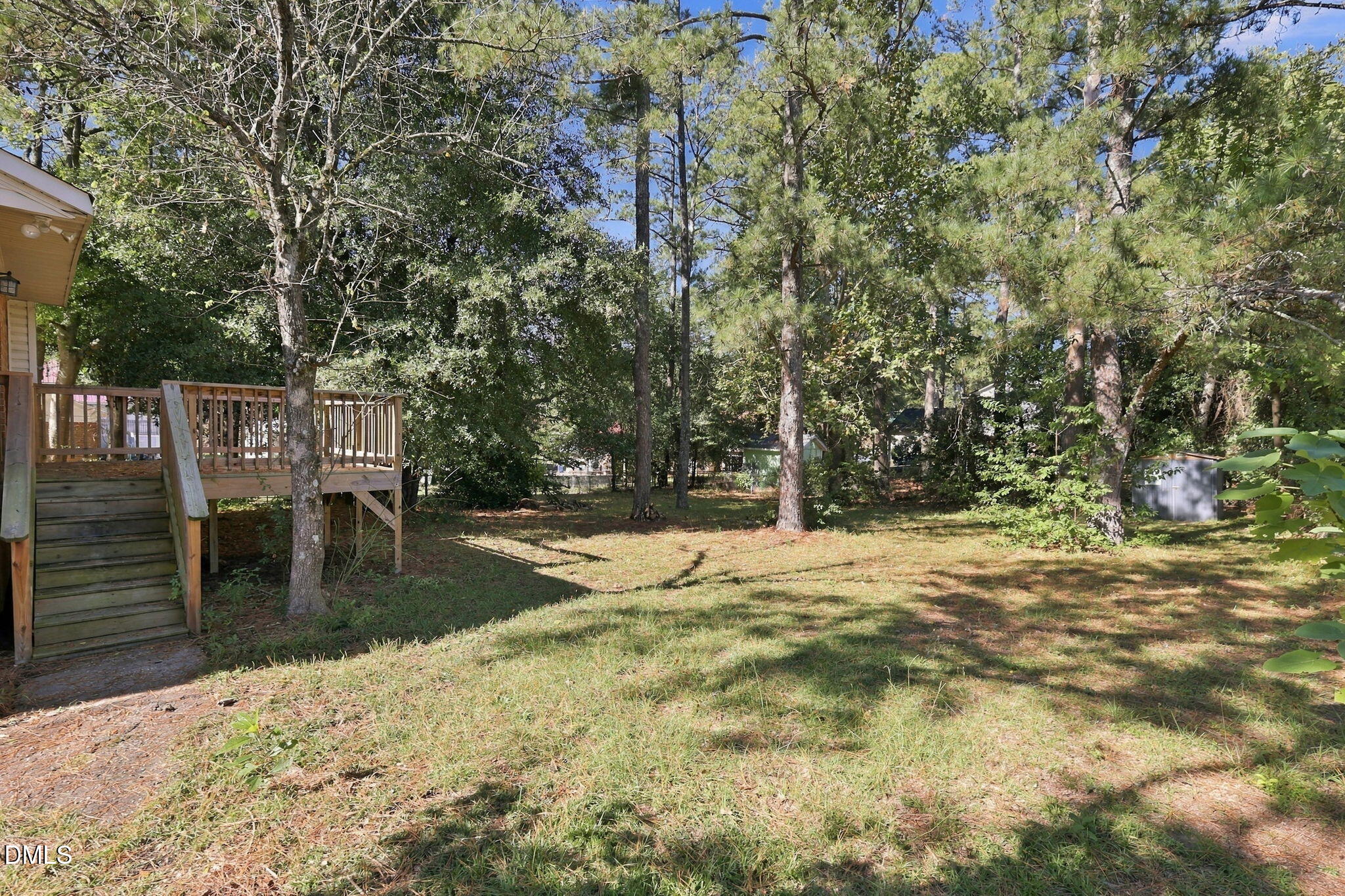 main property photo 32