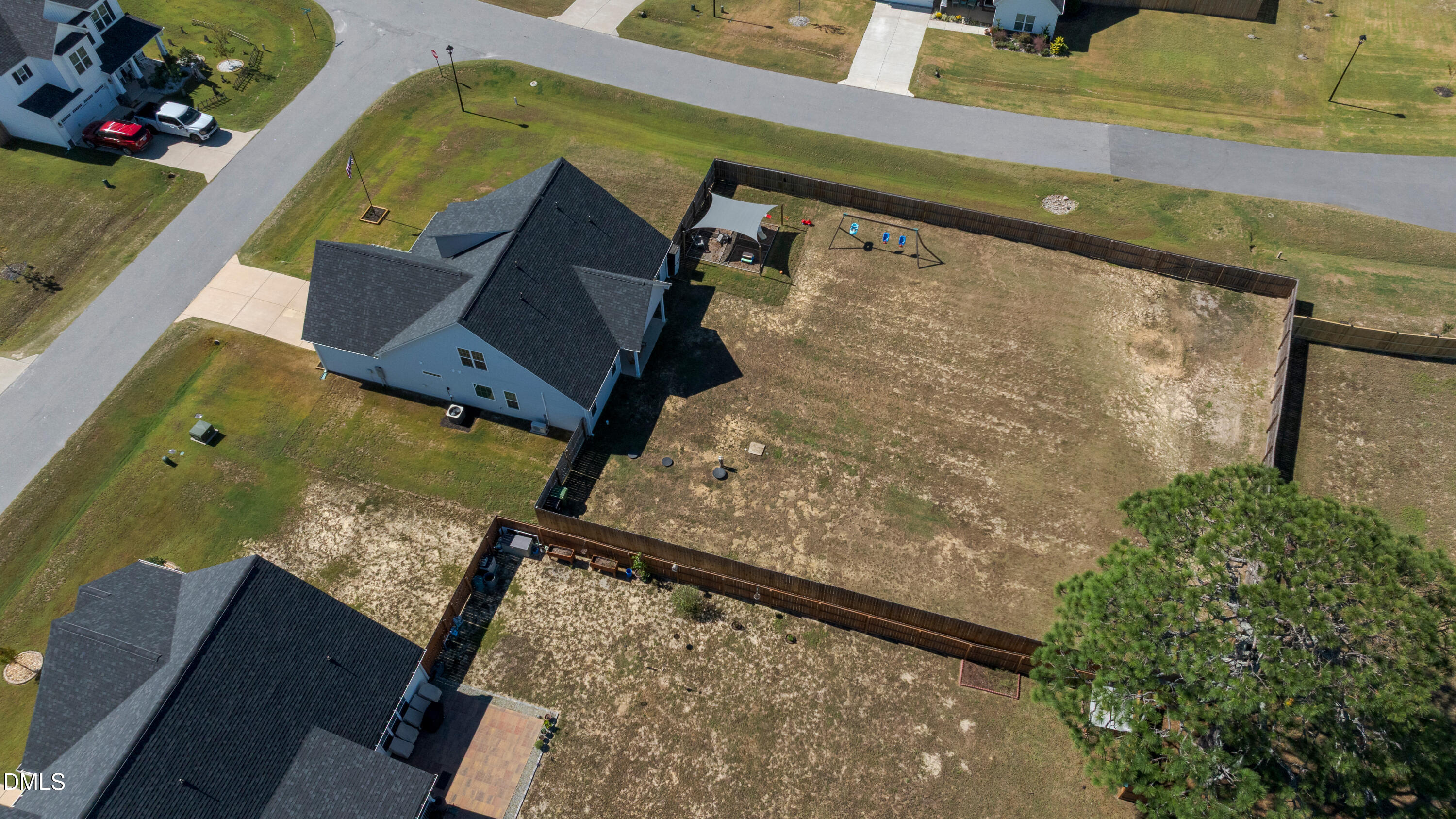 main property photo 42