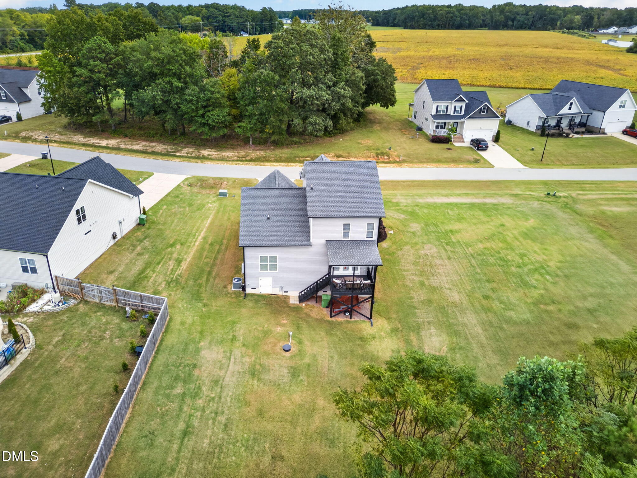 main property photo 51