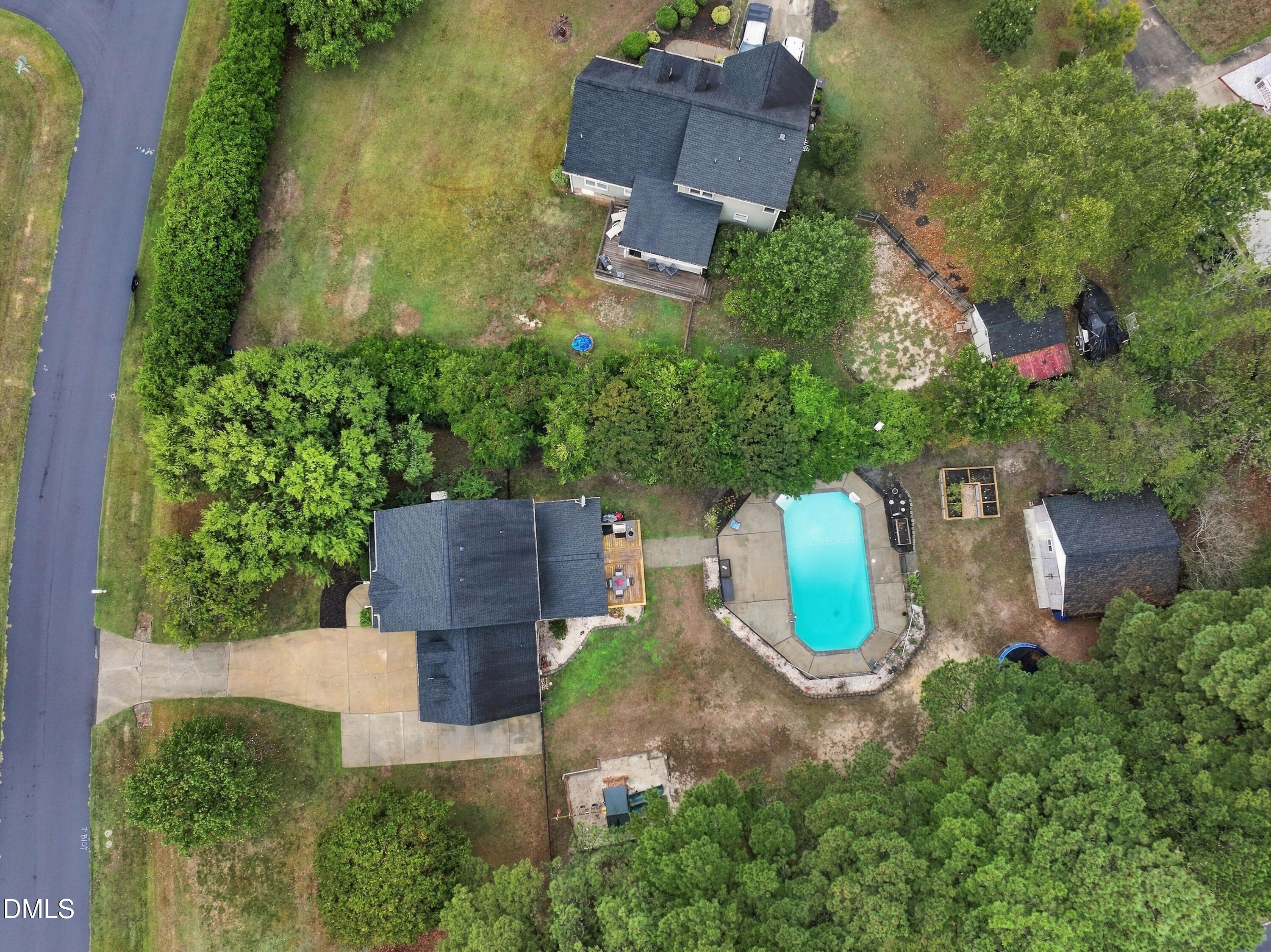 main property photo 58