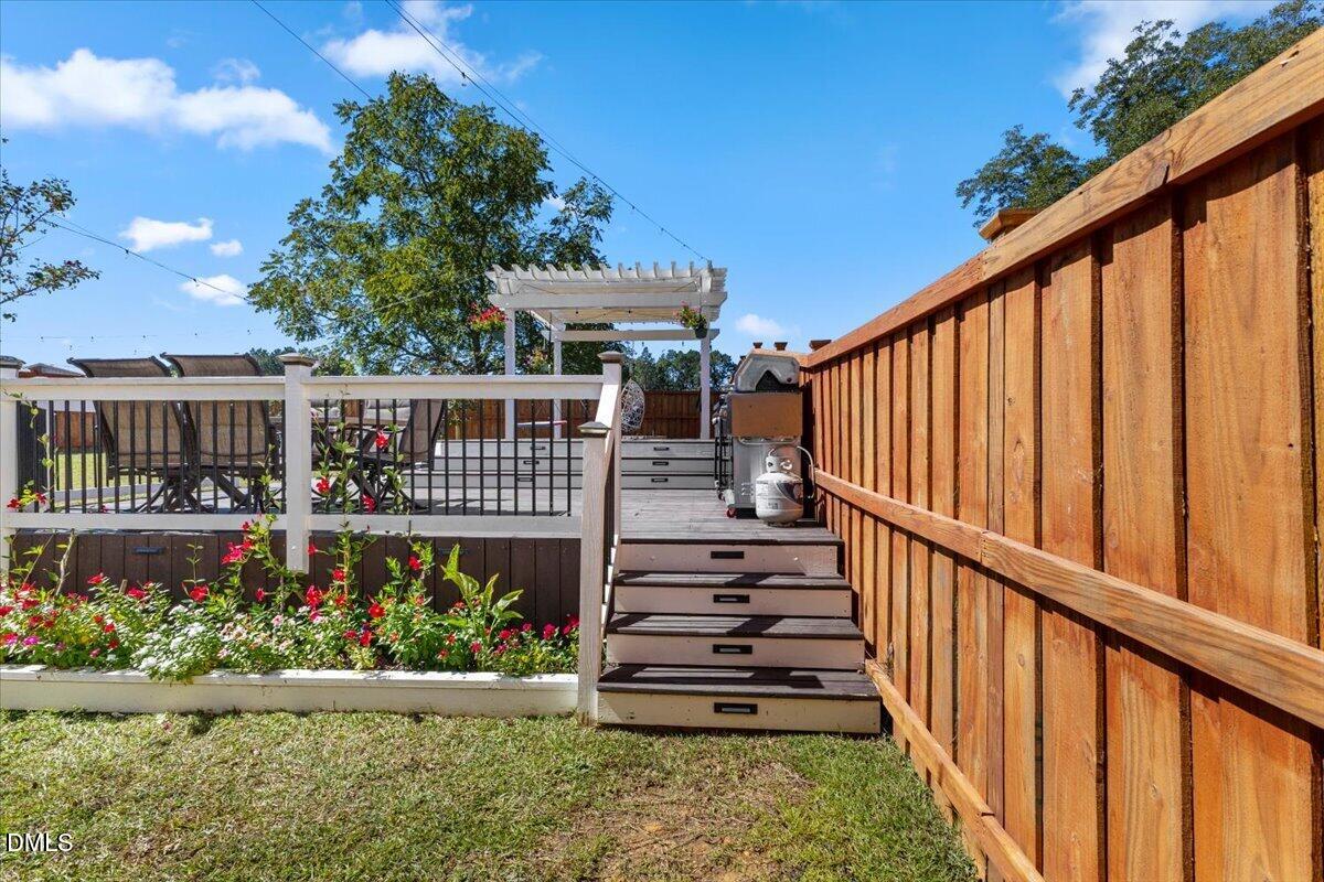 main property photo 57