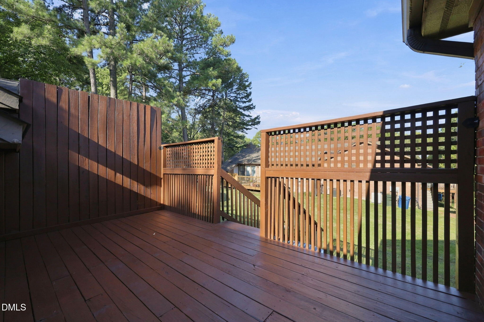 main property photo 38