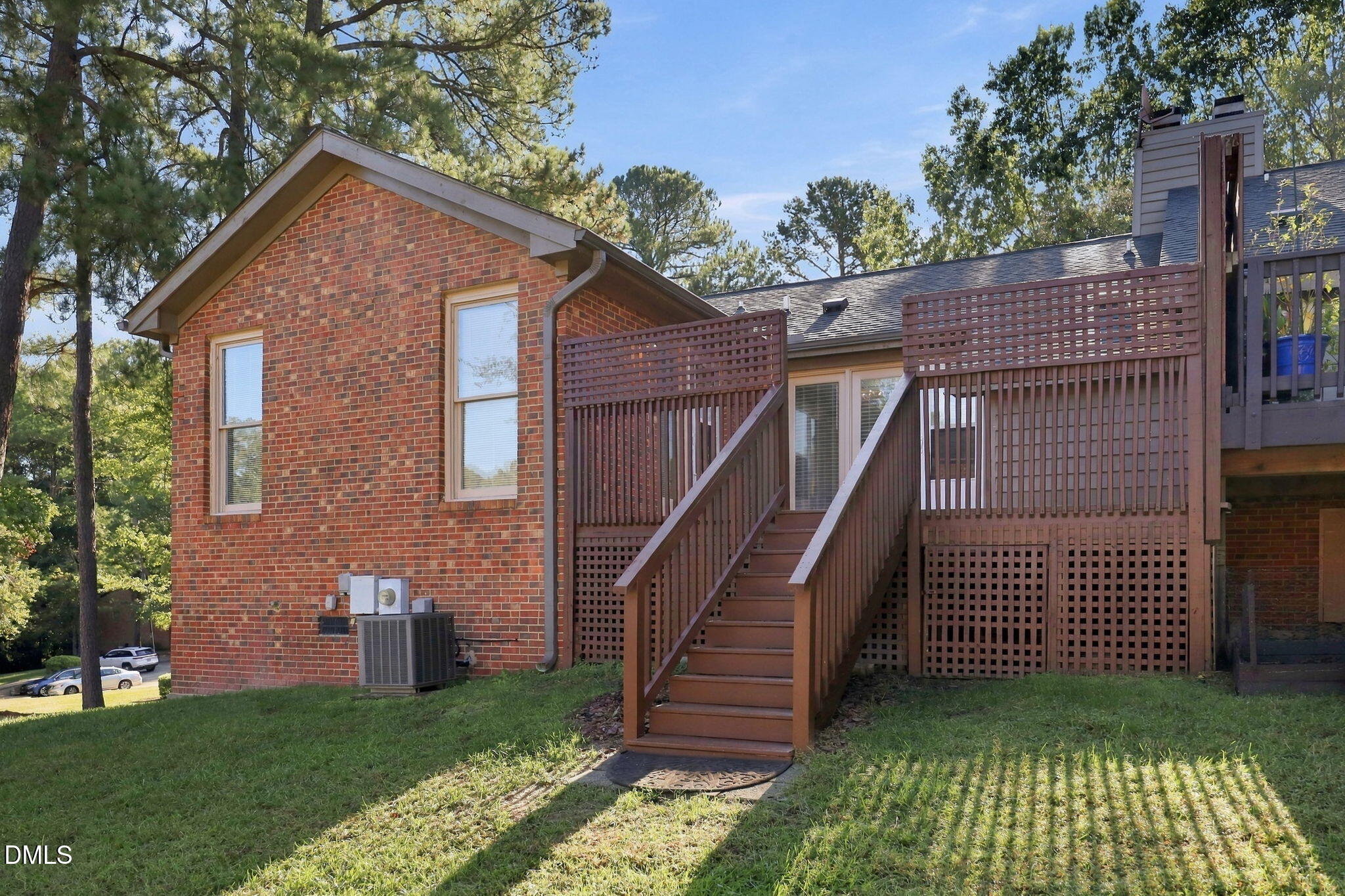 main property photo 43