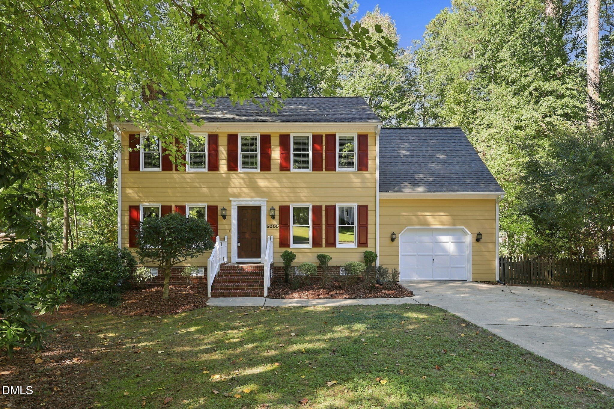 main property photo 0