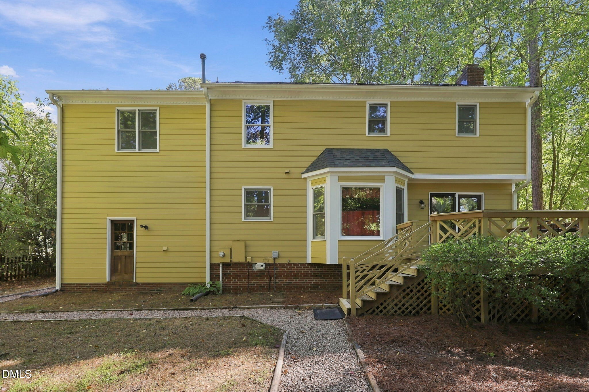 main property photo 42