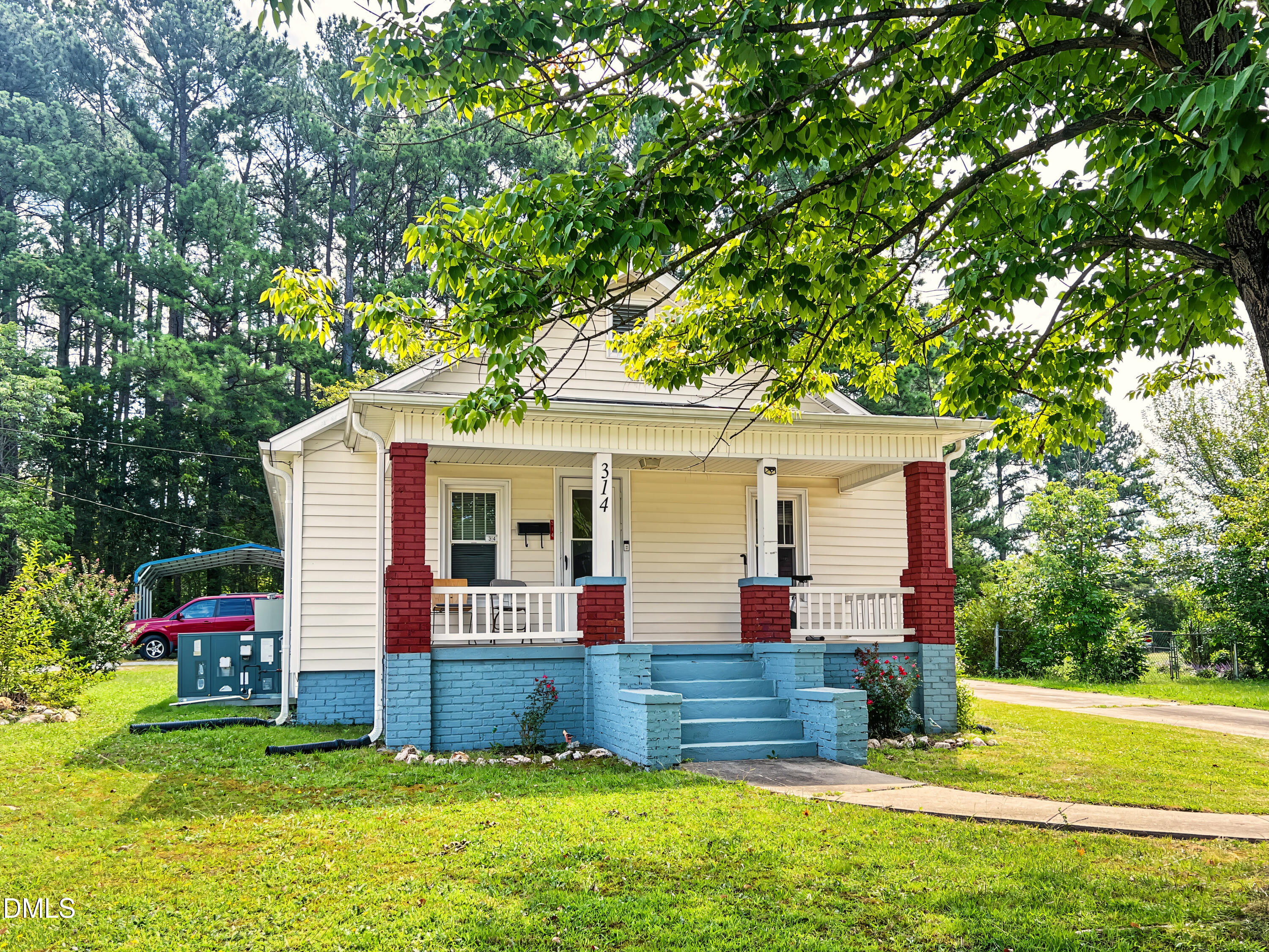 main property photo 1