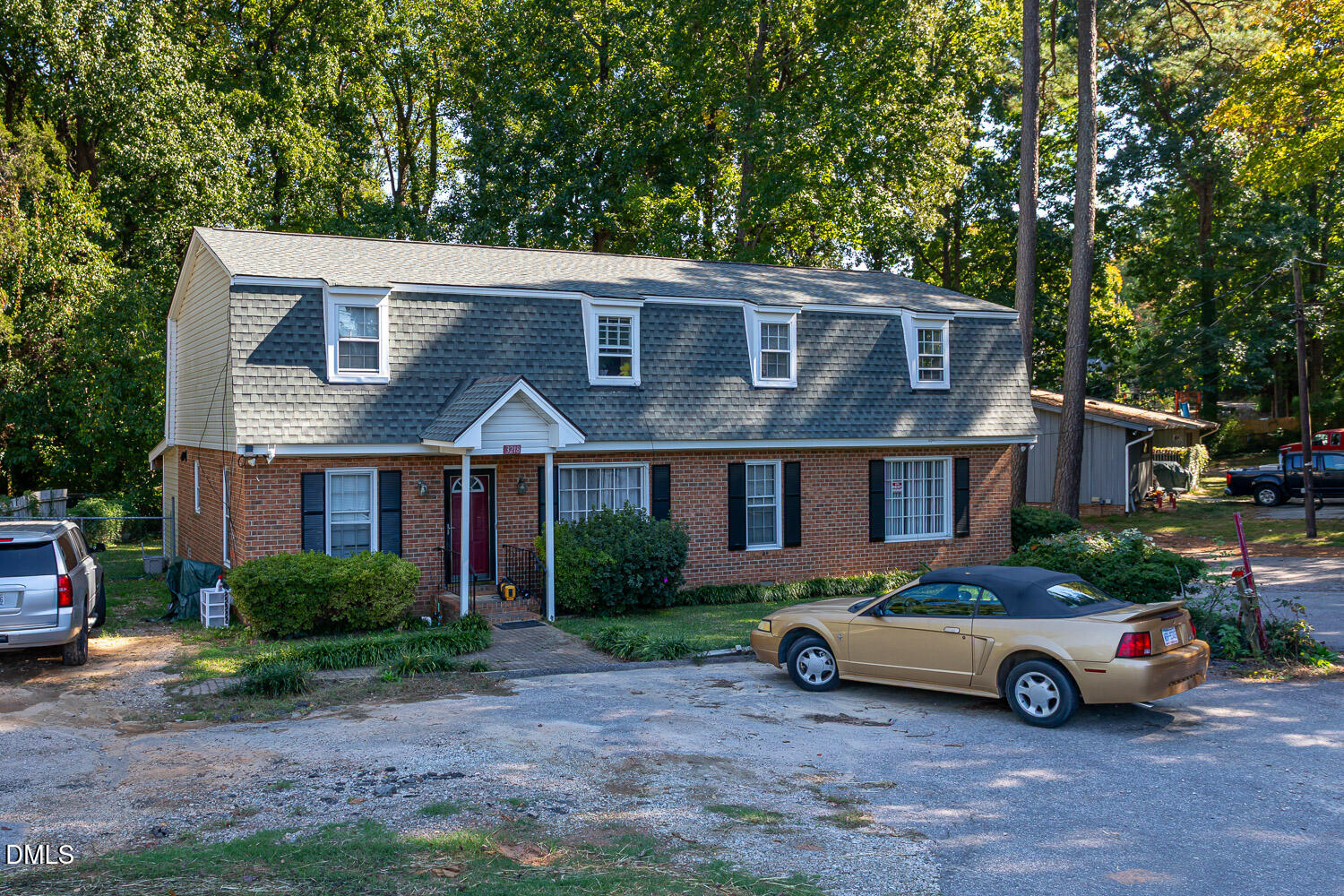 main property photo 0