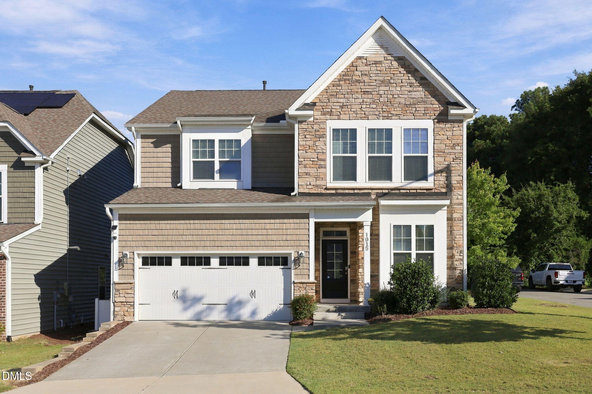 main property photo 0