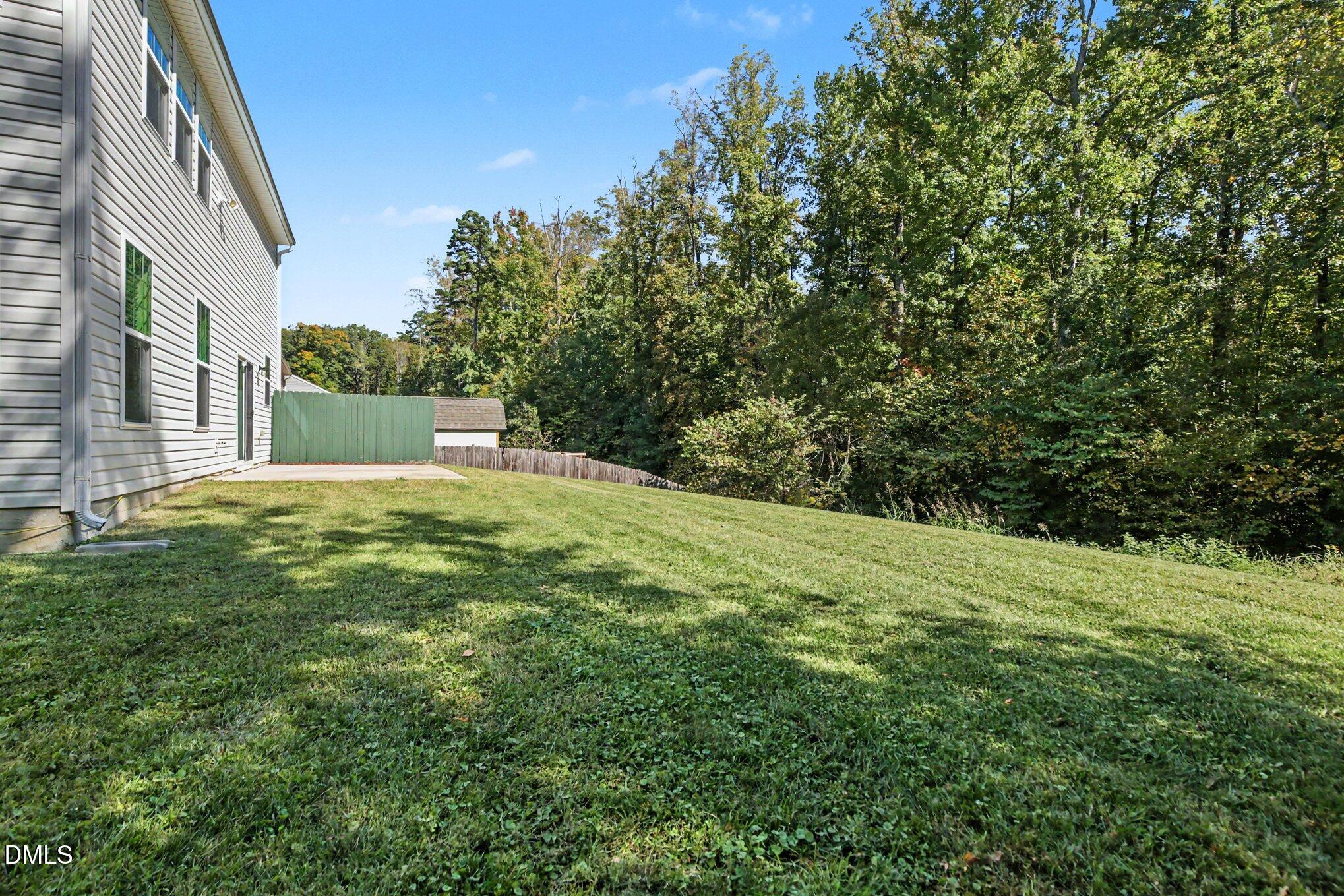 main property photo 34