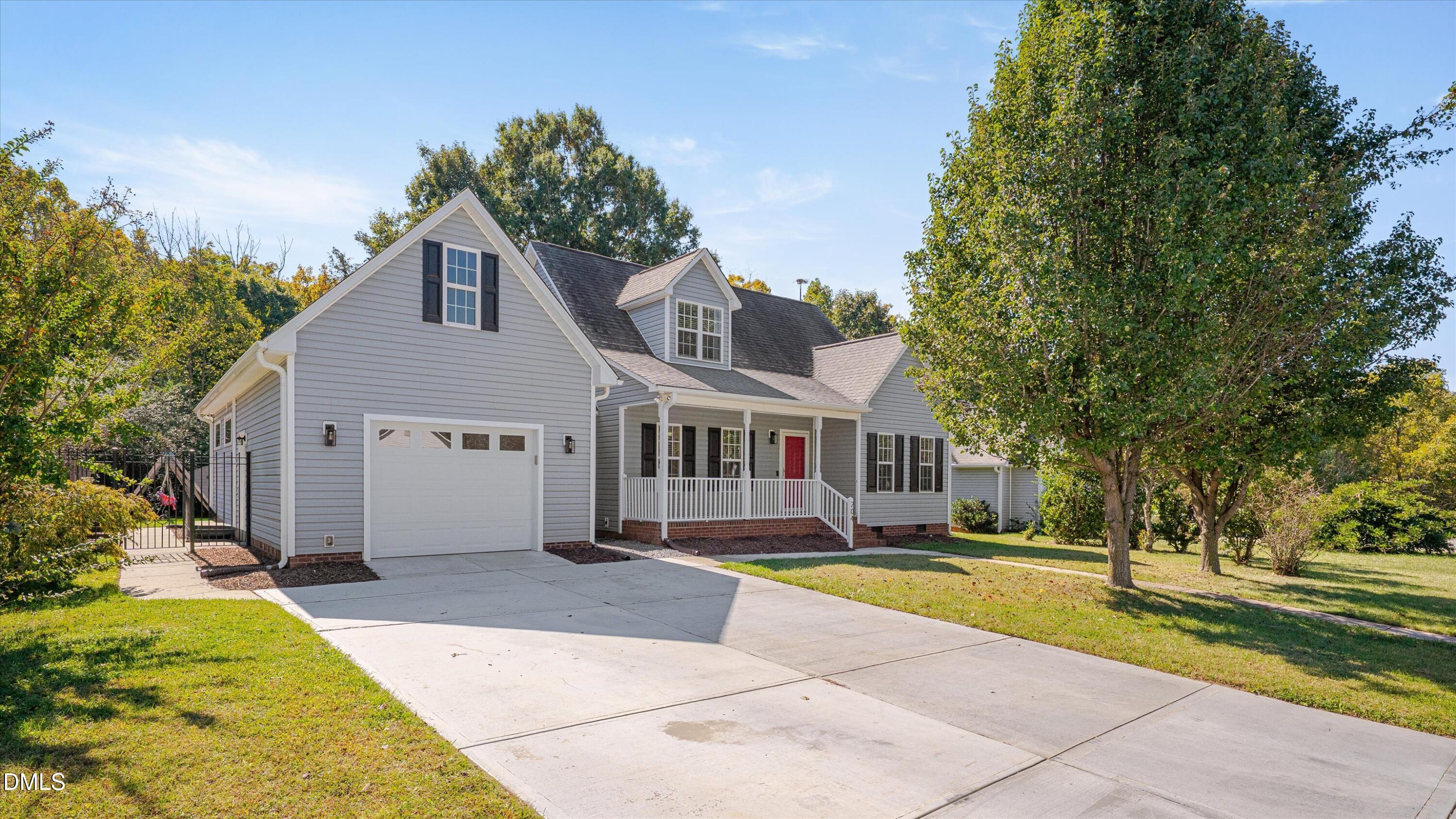 main property photo 1