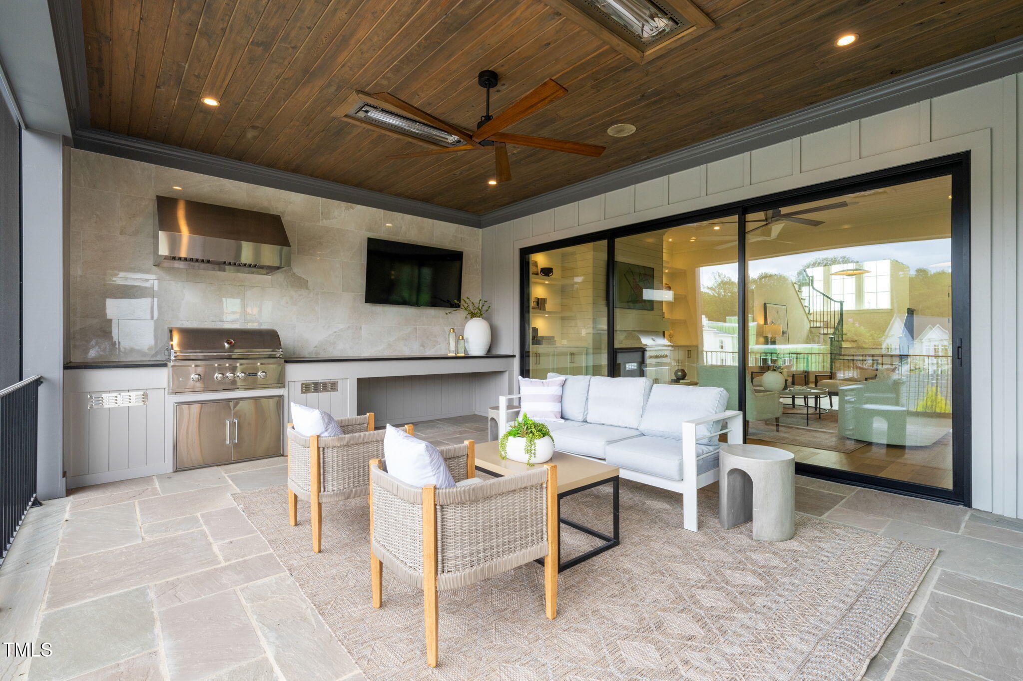 main property photo 59