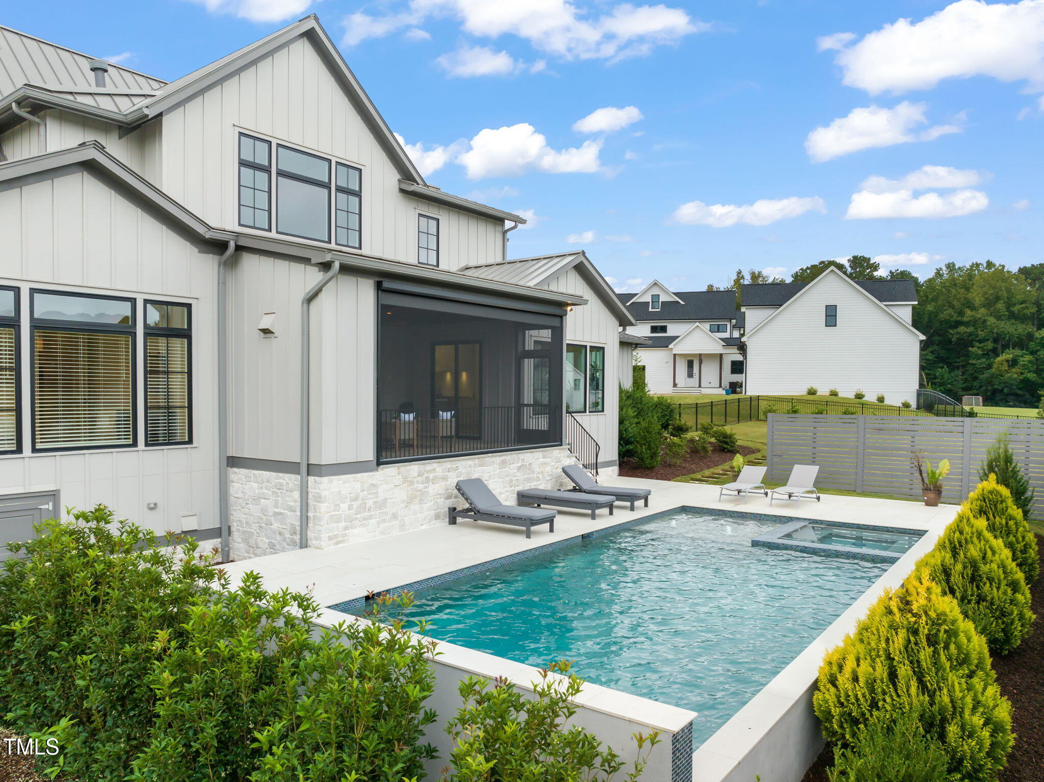 main property photo 67
