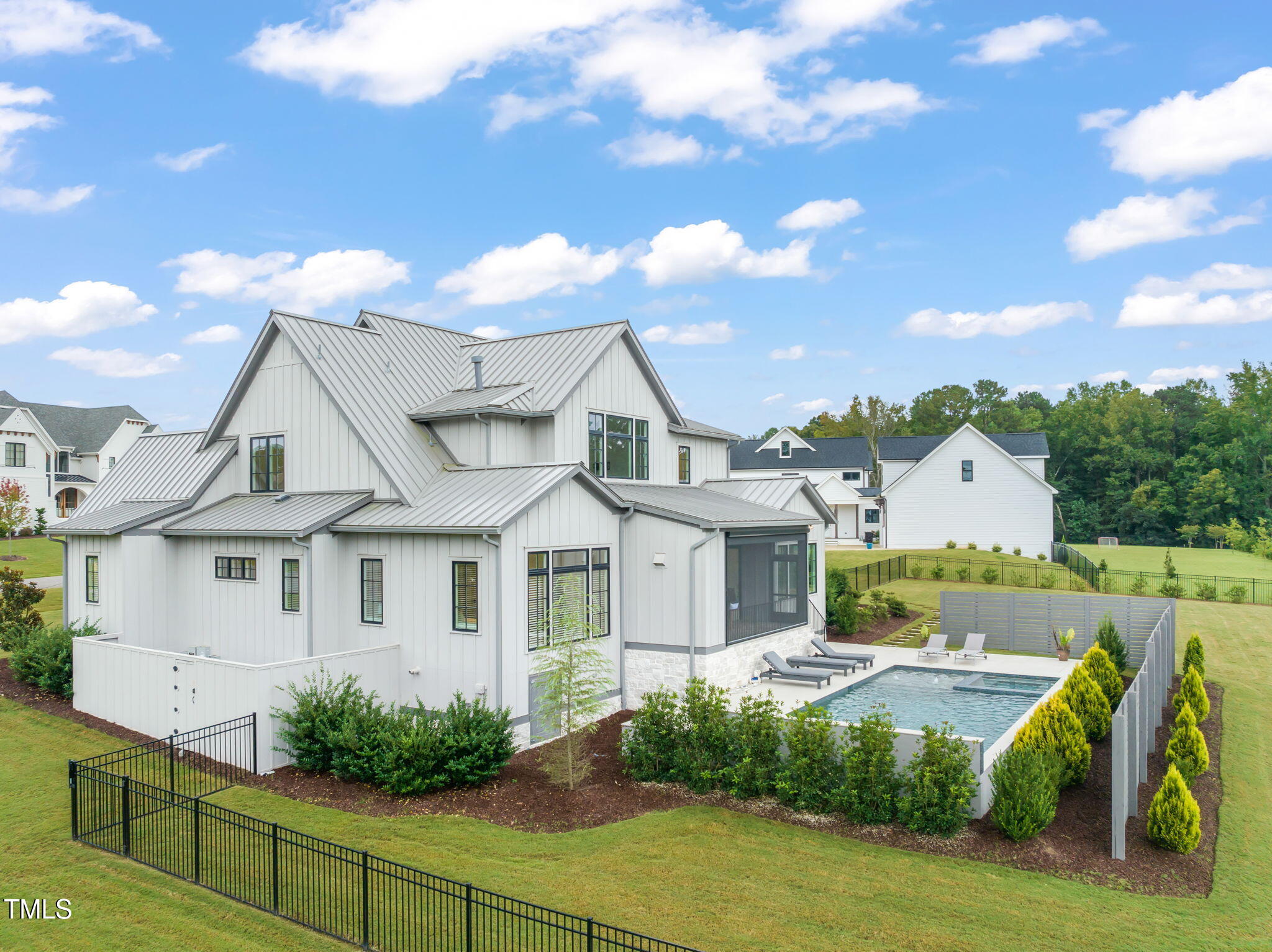 main property photo 68