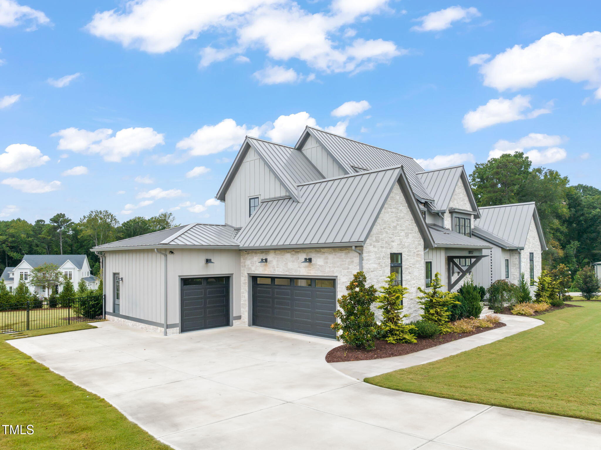main property photo 70