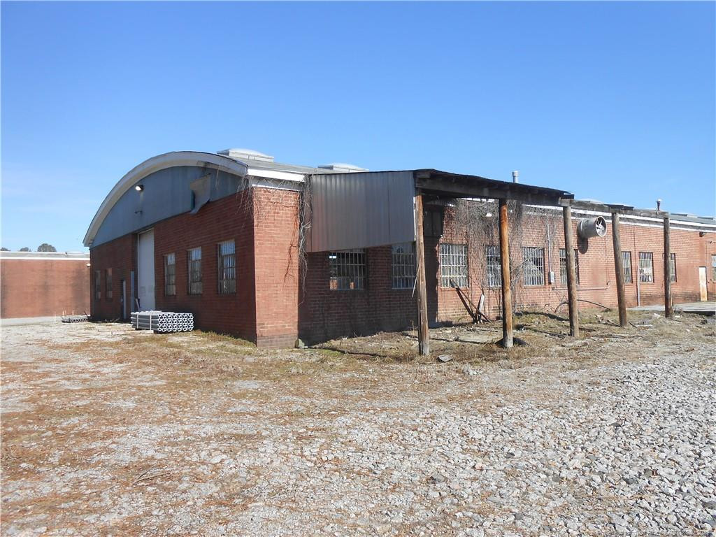 main property photo 28