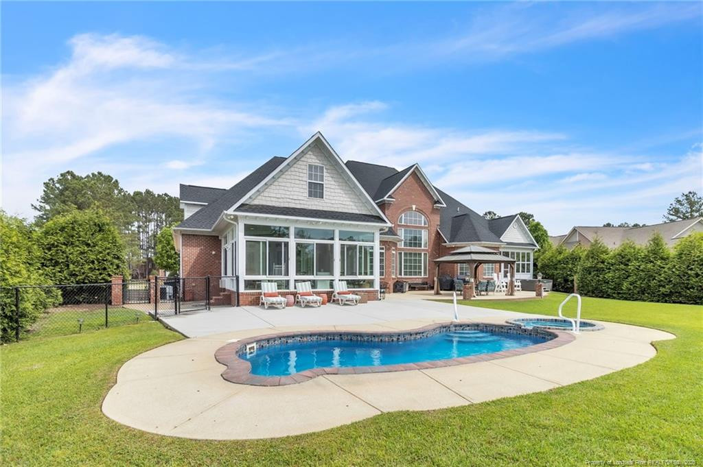 main property photo 47