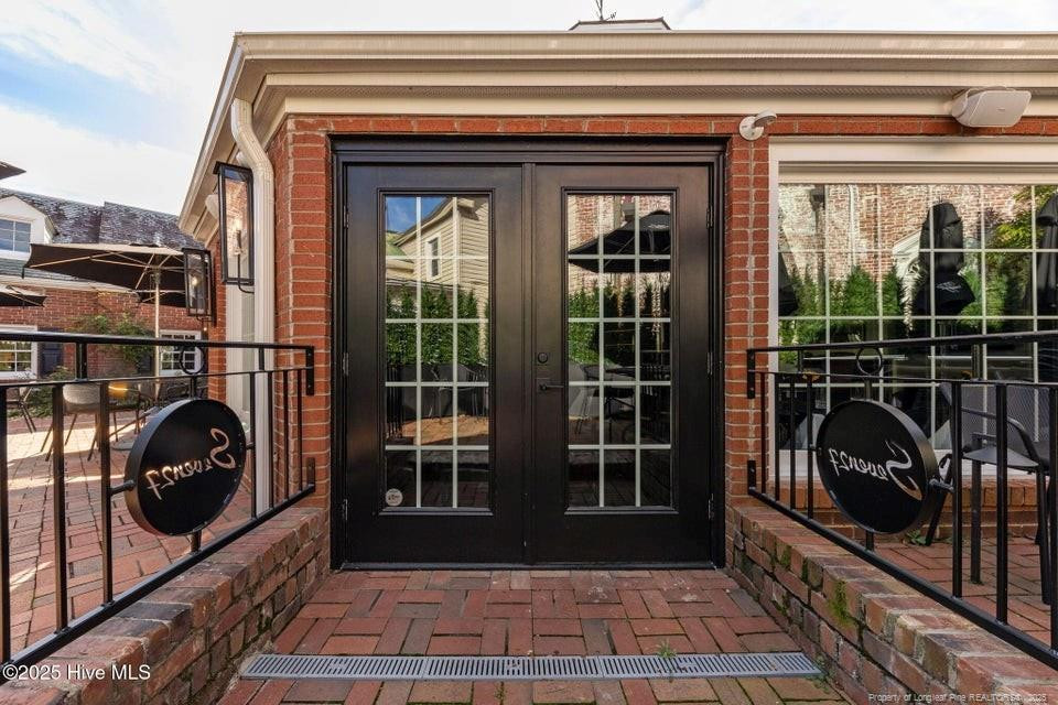 main property photo 25