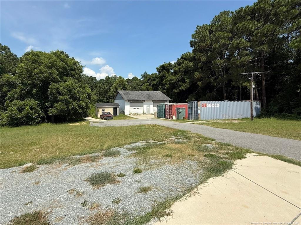 main property photo 11