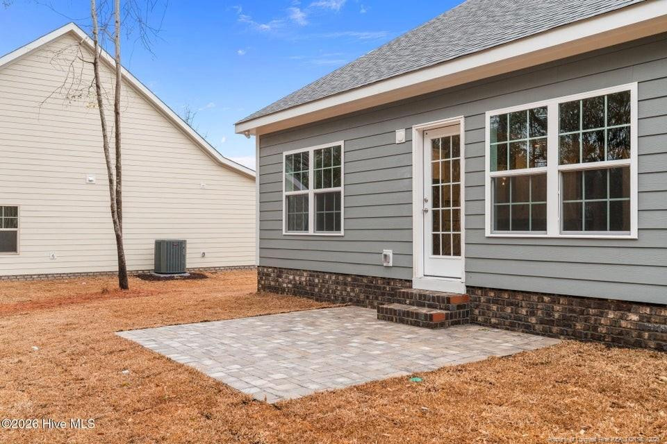 main property photo 16