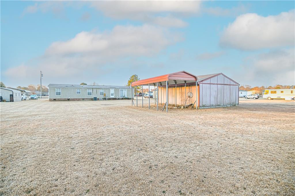 main property photo 28