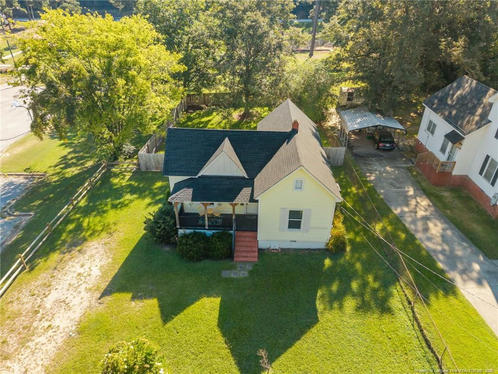 main property photo 22