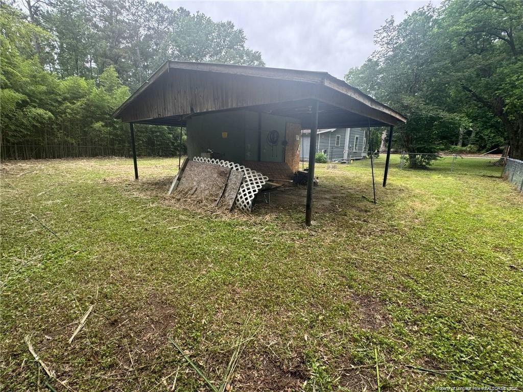 main property photo 31