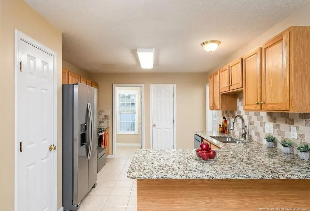 main property photo 6