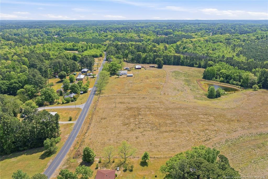 main property photo 45