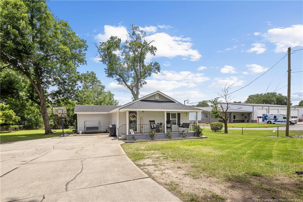 main property photo 3