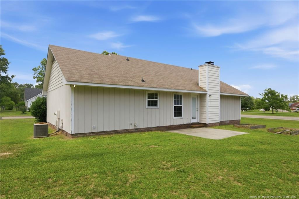 main property photo 28