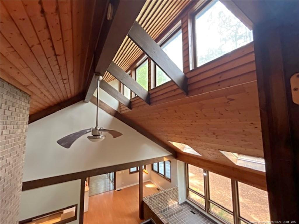 main property photo 30