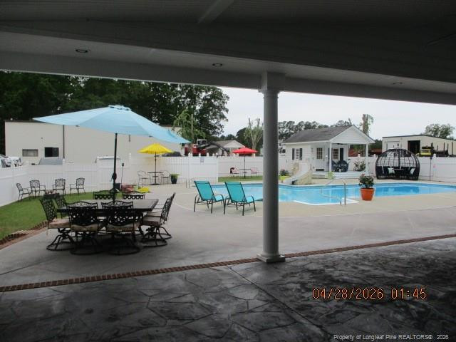 main property photo 34